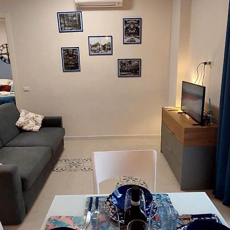 STAZIONE BLU NOVECENTO Apartment Róma Kültér fotó